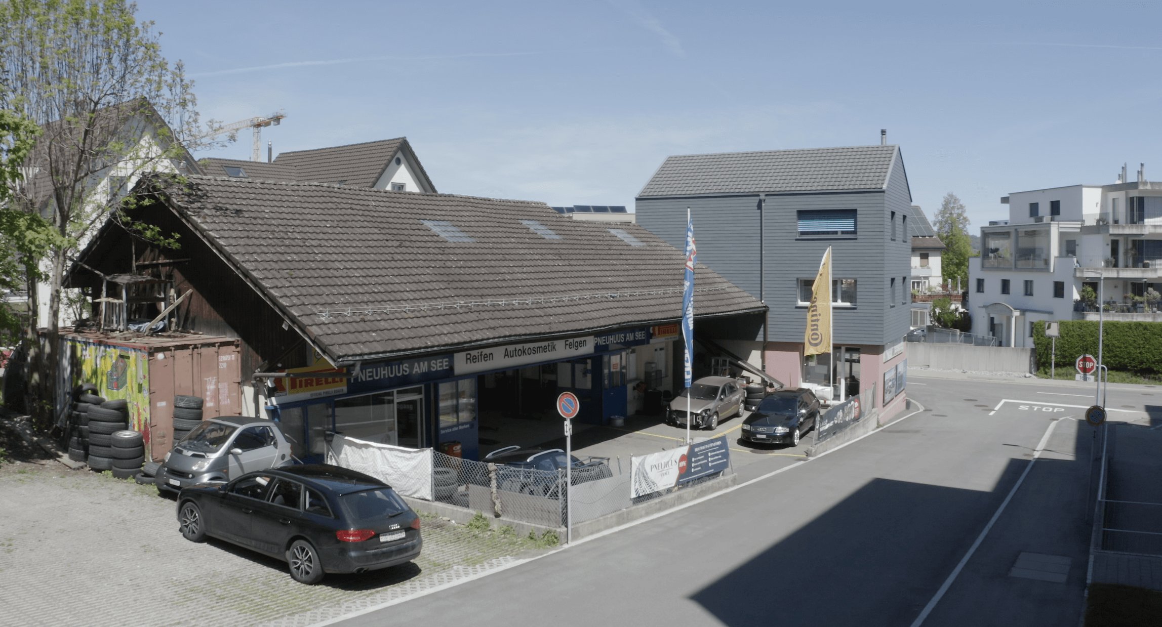 Garage-von-Seite-3-Pneuhuus-am-See-GmbH